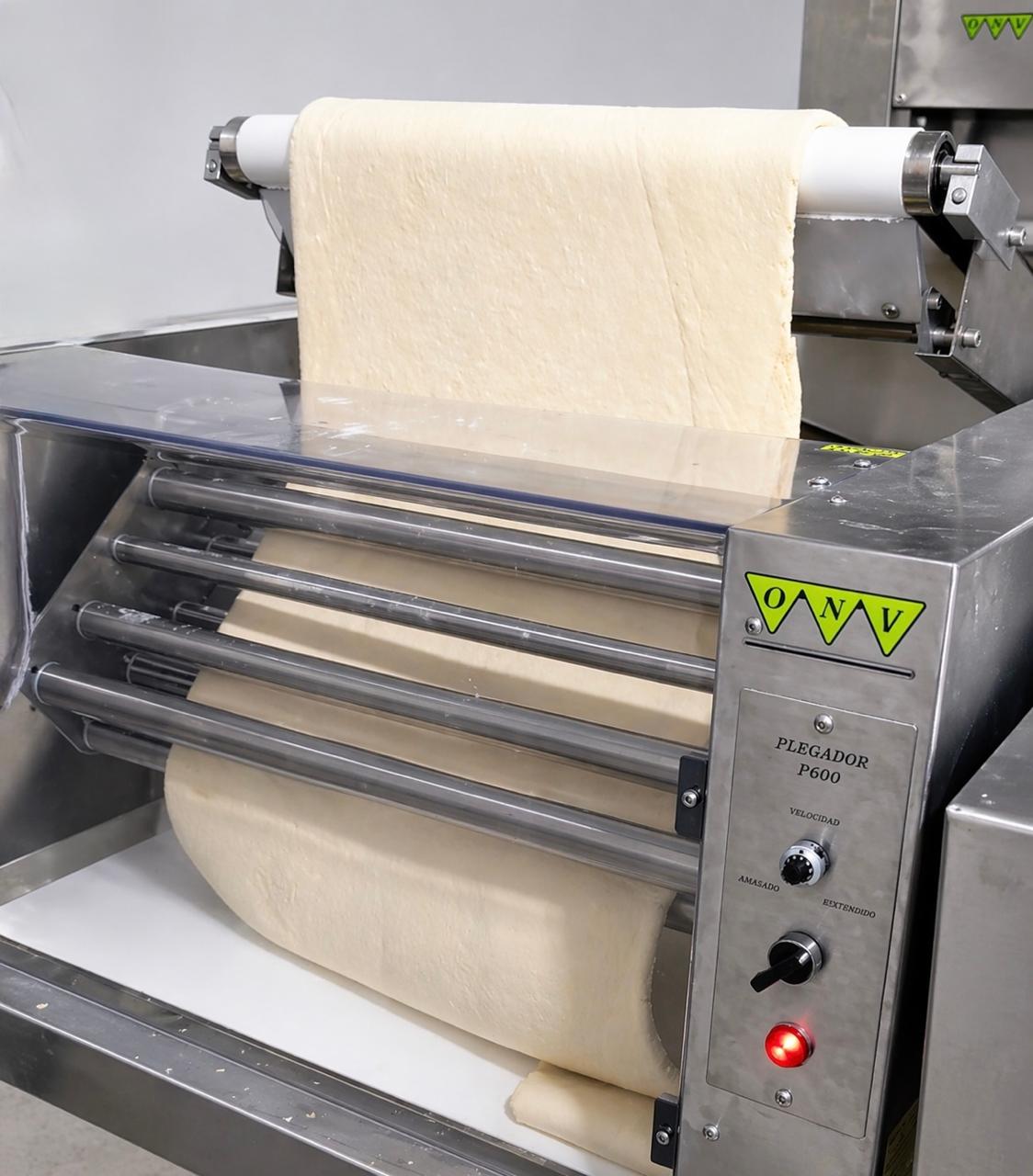 Plegadora de Masa Automática